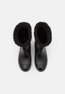 MICHAEL Michael Kors Montaigne Pullon- Regenlaarzen - Black 13 MICHAEL Michael Kors Montaigne Pullon- Regenlaarzen - Black -MICHAEL Michael Kors 67556023fd9d4943950e266e332ffcec