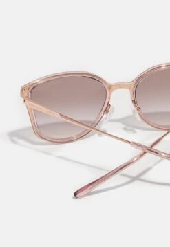 Michael Kors Turin - Zonnebril - Rose Gold-Coloured 9 Michael Kors Turin - Zonnebril - Rose Gold-Coloured -MICHAEL Michael Kors 6a0a7045cc8c4bc59457901e03ef07ed