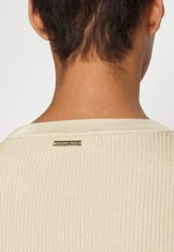 MICHAEL Michael Kors Crop Crew Top - Longsleeve - Gold 13 MICHAEL Michael Kors Crop Crew Top - Longsleeve - Gold -MICHAEL Michael Kors 6a0ba8194e8a4ea4b19aee6936bf0ba1