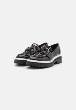 MICHAEL Michael Kors Parker Lug Loafer - Instappers - Black/Optic White 11 MICHAEL Michael Kors Parker Lug Loafer - Instappers - Black/Optic White -MICHAEL Michael Kors 6bd53c89a6914199a52120a9e0e660b9