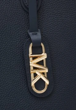 MICHAEL Michael Kors Eliza Xl Reversible Tote Set - Shopper - Navy 13 MICHAEL Michael Kors Eliza Xl Reversible Tote Set - Shopper - Navy -MICHAEL Michael Kors 6d173908e50e4ea9a826db55aad9cf45