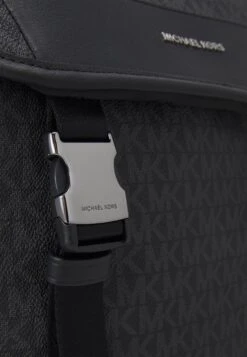 Michael Kors City- Rugzak - Black 11 Michael Kors City- Rugzak - Black -MICHAEL Michael Kors 6ff4a48a15c743bca268c0a61494cb8e