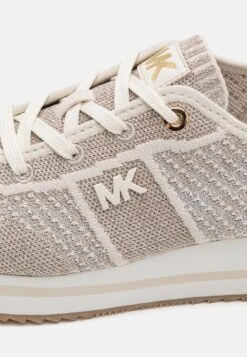 MICHAEL Michael Kors Monique Trainer - Sneakers Laag - Champagne 15 MICHAEL Michael Kors Monique Trainer - Sneakers Laag - Champagne -MICHAEL Michael Kors 714c963d1b654f1dad63a5d6d1af112a