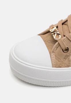 MICHAEL Michael Kors Evy Lace Up - Sneakers Laag - Camel 15 MICHAEL Michael Kors Evy Lace Up - Sneakers Laag - Camel -MICHAEL Michael Kors 730dc8d55df74160bef2be8586e3ea81