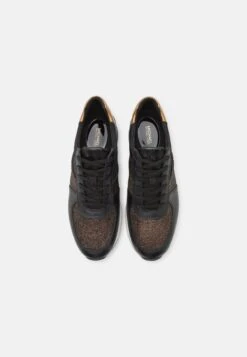 MICHAEL Michael Kors Allie Trainer - Sneakers Laag - Black/Bronze 13 MICHAEL Michael Kors Allie Trainer - Sneakers Laag - Black/Bronze -MICHAEL Michael Kors 73775f626a254b0fbcf559493aee47f2