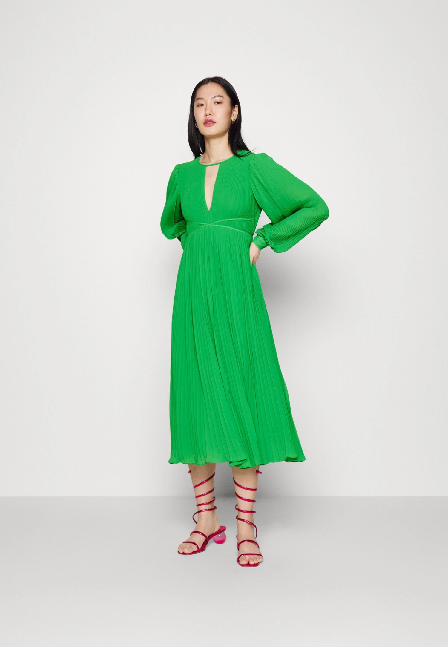 MICHAEL Michael Kors Pleated - Cocktailjurk - Spring Green 3 MICHAEL Michael Kors Pleated - Cocktailjurk - Spring Green