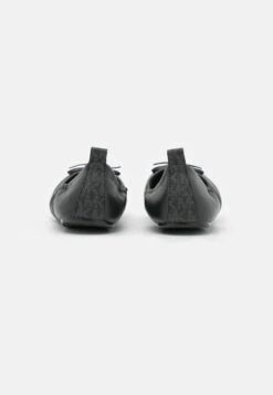 MICHAEL Michael Kors Juliette - Ballerina'S - Black 12 MICHAEL Michael Kors Juliette - Ballerina'S - Black -MICHAEL Michael Kors 77d293a436a54b71a33addd2182695a4
