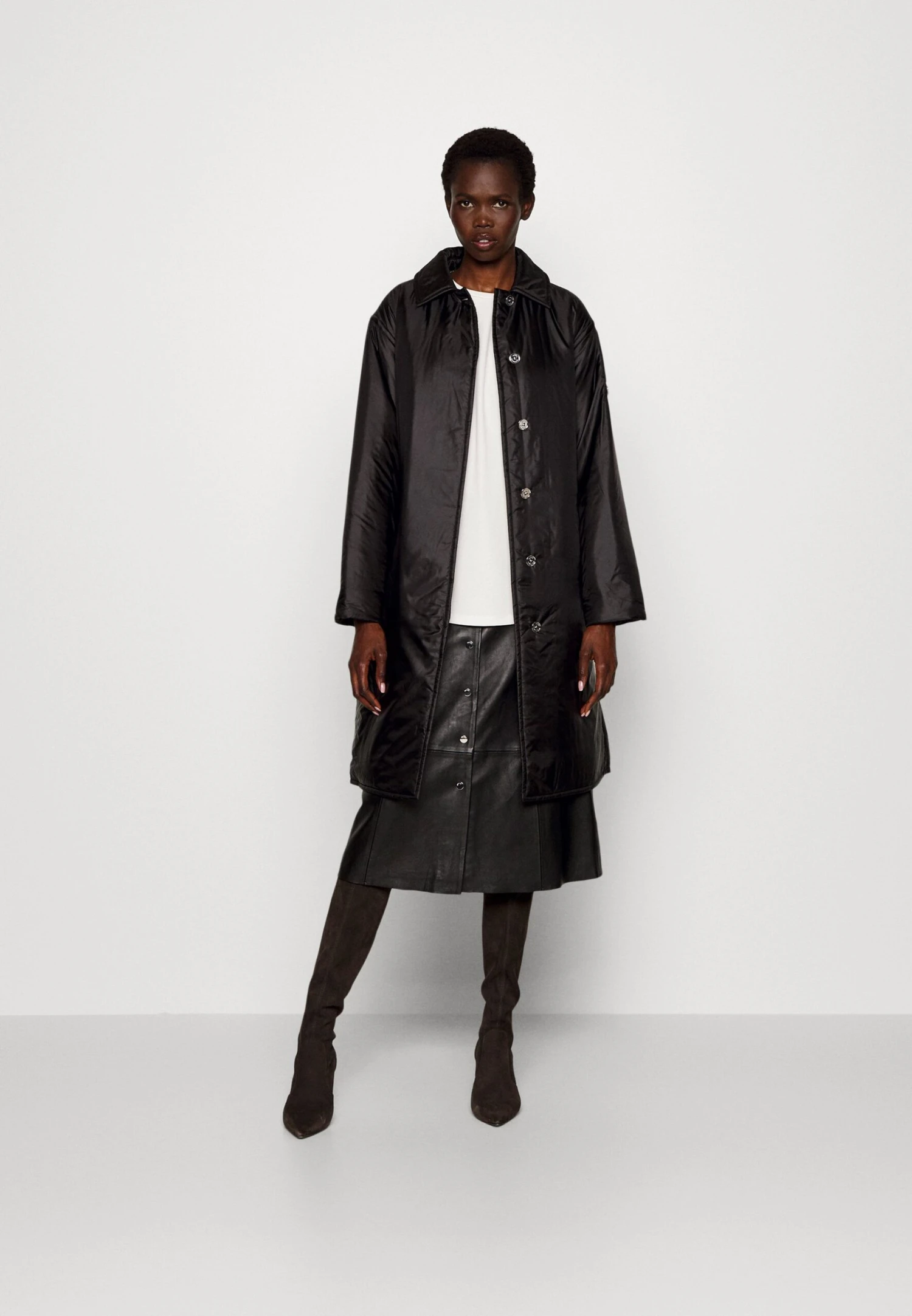 MICHAEL Michael Kors Flat Filled Puffer - Trenchcoat - Black 4 MICHAEL Michael Kors Flat Filled Puffer - Trenchcoat - Black - Afbeelding 2