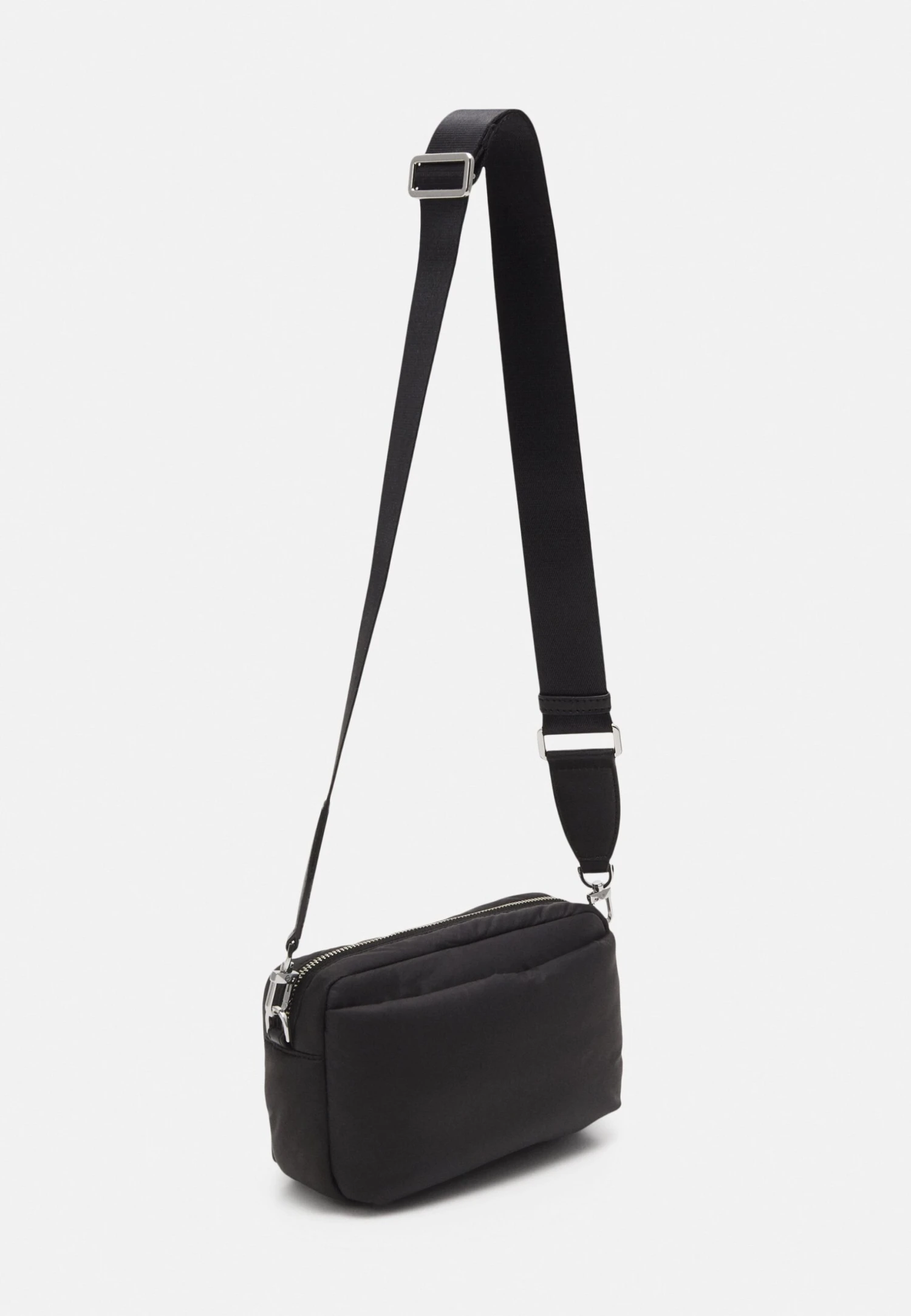 MICHAEL Michael Kors Leonie Camera Xbody - Schoudertas - Black 4 MICHAEL Michael Kors Leonie Camera Xbody - Schoudertas - Black - Afbeelding 2