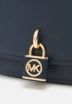 MICHAEL Michael Kors Mila Chain Sling - Schoudertas - Navy 11 MICHAEL Michael Kors Mila Chain Sling - Schoudertas - Navy -MICHAEL Michael Kors 87b961f2a859446b905935bca34630b6
