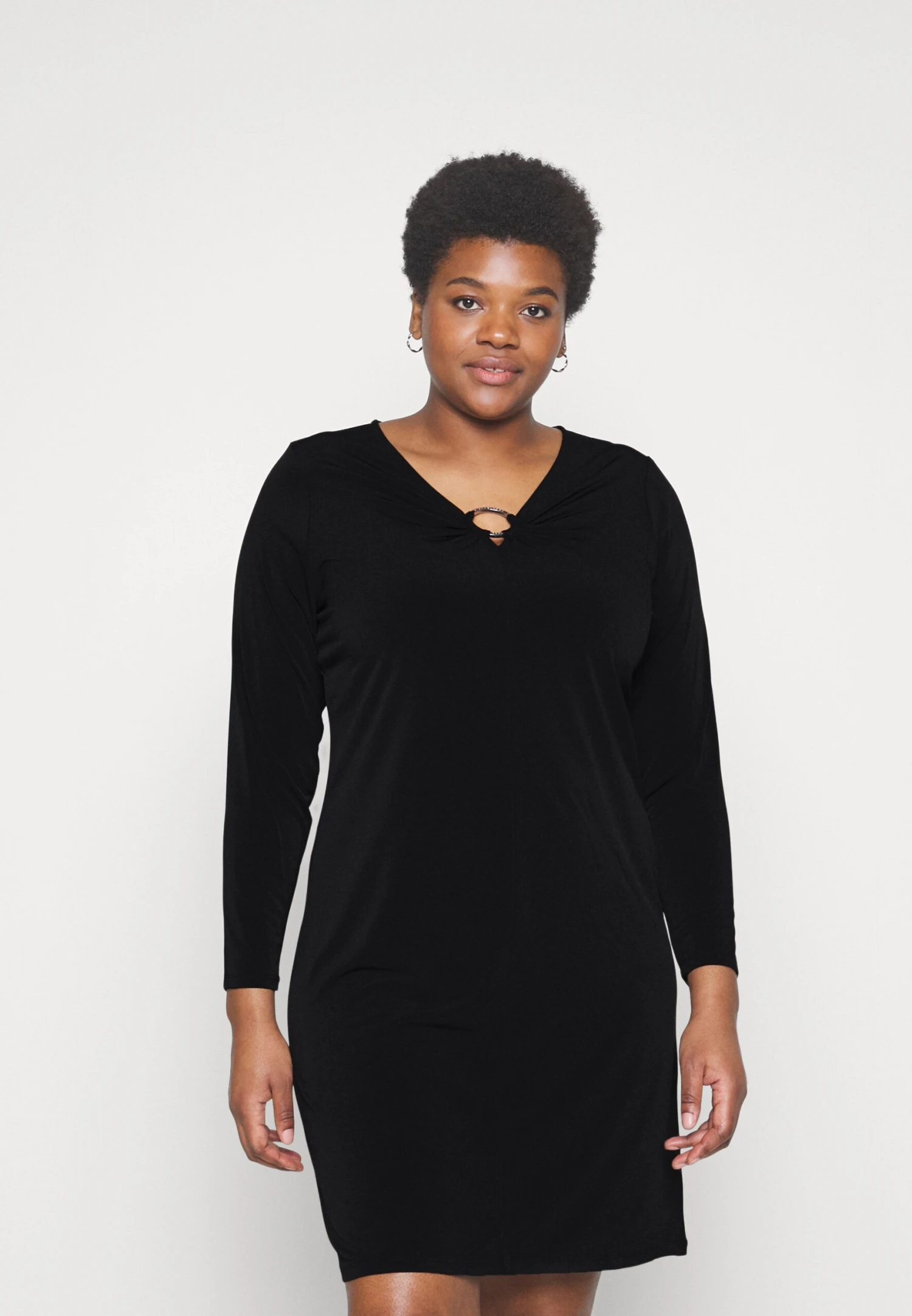 MICHAEL Michael Kors Ring Cut Out- Jerseyjurk - Black 3 MICHAEL Michael Kors Ring Cut Out- Jerseyjurk - Black