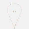Michael Kors Pendant Necklace Set - Oorbellen - Rose Gold-Coloured 2 Michael Kors Pendant Necklace Set - Oorbellen - Rose Gold-Coloured -MICHAEL Michael Kors 88e7757ce4e845e9a339e1b8348f70b0