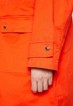 MICHAEL Michael Kors Chain Drawstring Anorak - Parka - Optic Orange 17 MICHAEL Michael Kors Chain Drawstring Anorak - Parka - Optic Orange -MICHAEL Michael Kors 89000dde4ca346b9b5b1ab4ff0909b7d