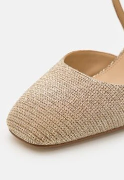 MICHAEL Michael Kors Giada - Klassieke Pumps - Gold-Coloured 15 MICHAEL Michael Kors Giada - Klassieke Pumps - Gold-Coloured -MICHAEL Michael Kors 8b2faf67fd6c4eaf990bdc3be2397c59