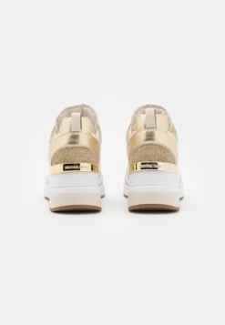 MICHAEL Michael Kors Georgie Trainer - Sneakers Laag - Pale Gold 12 MICHAEL Michael Kors Georgie Trainer - Sneakers Laag - Pale Gold -MICHAEL Michael Kors 8b96a133aaf14385bb5a7b589635ff0d