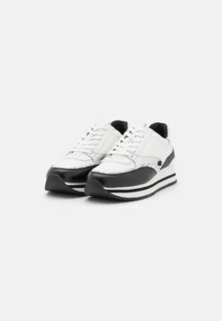 MICHAEL Michael Kors Mariah Trainer - Sneakers Laag - Black/Optic White 11 MICHAEL Michael Kors Mariah Trainer - Sneakers Laag - Black/Optic White -MICHAEL Michael Kors 8e4126d6f6d84750bb70e357fd29397d