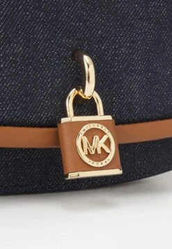 MICHAEL Michael Kors Mila Chain Sling - Schoudertas - Blue Denim 9 MICHAEL Michael Kors Mila Chain Sling - Schoudertas - Blue Denim -MICHAEL Michael Kors 8f116896e141439aad4e4586a8547759