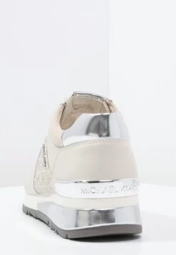 MICHAEL Michael Kors Allie - Sneakers Laag - Vanilla 13 MICHAEL Michael Kors Allie - Sneakers Laag - Vanilla -MICHAEL Michael Kors 8f68df73fd2c4783bc09b8b25459a798