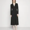 MICHAEL Michael Kors V Neck Solid Midi Dress - Gebreide Jurk - Black 2 MICHAEL Michael Kors V Neck Solid Midi Dress - Gebreide Jurk - Black -MICHAEL Michael Kors 907eb914d08b4d42844e13184d6f1df5