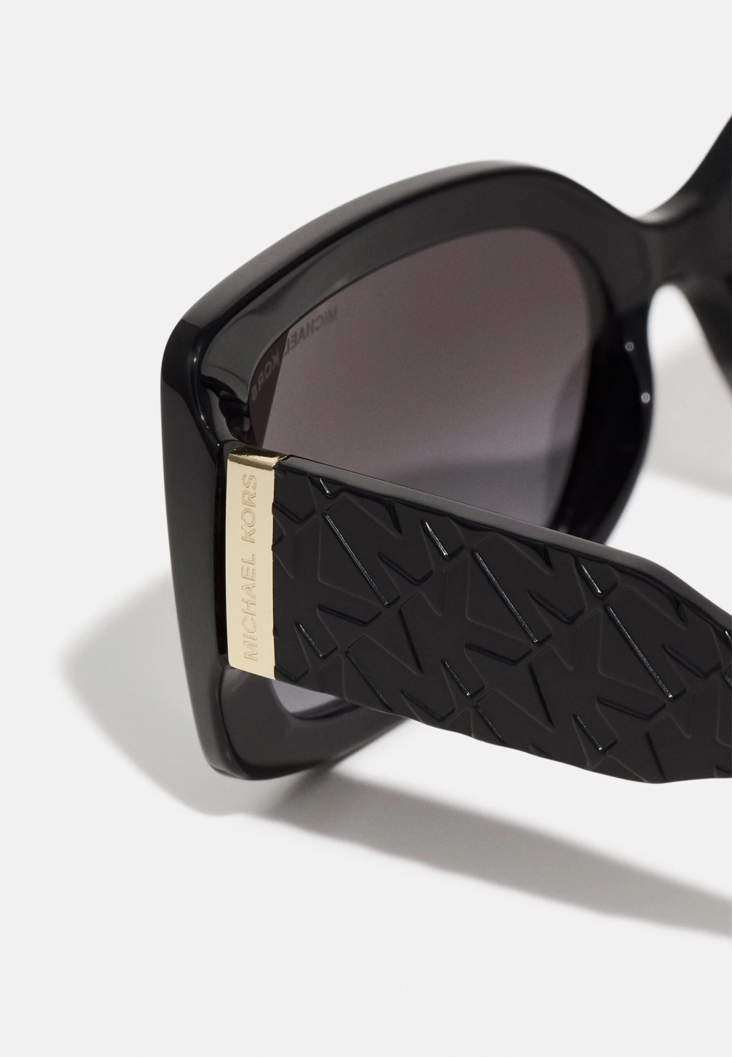 Michael Kors Corfu - Zonnebril - Black 7 Michael Kors Corfu - Zonnebril - Black - Afbeelding 5