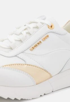 MICHAEL Michael Kors Allie Stride Trainer - Sneakers Laag - Optic White/Pale Gold 15 MICHAEL Michael Kors Allie Stride Trainer - Sneakers Laag - Optic White/Pale Gold -MICHAEL Michael Kors 93b89c41b3a440318832750f503f9400