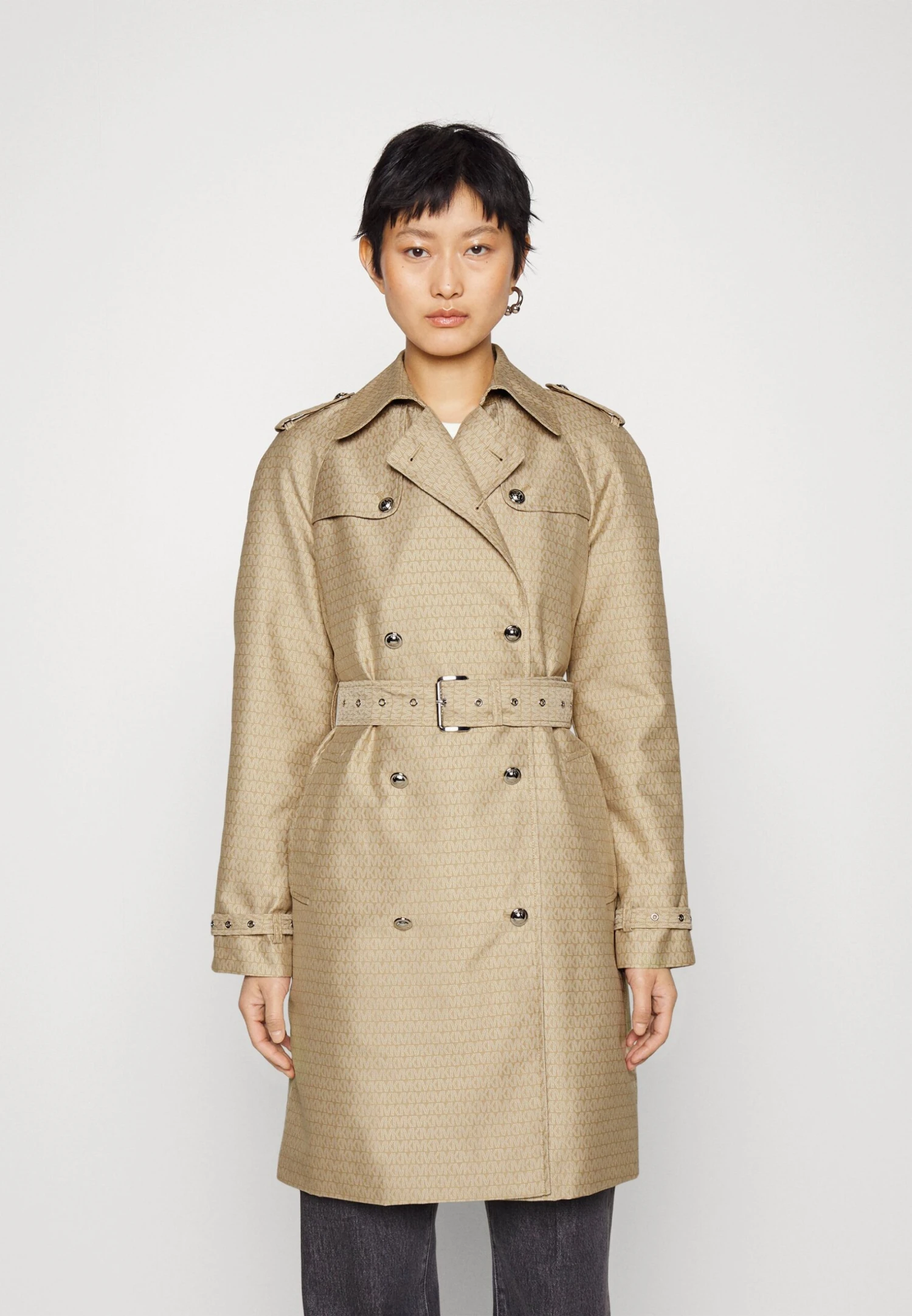 MICHAEL Michael Kors Logo Eco - Trenchcoat - Khaki 3 MICHAEL Michael Kors Logo Eco - Trenchcoat - Khaki
