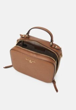 MICHAEL Michael Kors Jet Xbody - Handtas - Luggage 8 MICHAEL Michael Kors Jet Xbody - Handtas - Luggage -MICHAEL Michael Kors 97bce990dfcf400c9b21523a35dde753