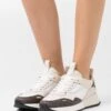 MICHAEL Michael Kors Theo Trainer - Sneakers Laag - Optic White 1 MICHAEL Michael Kors Theo Trainer - Sneakers Laag - Optic White -MICHAEL Michael Kors 98efb1473f4f441f8765384f1b07727b