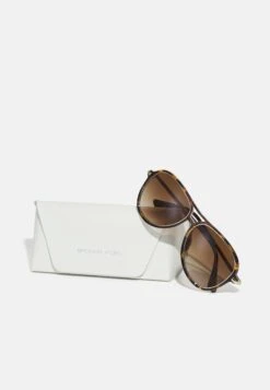 Michael Kors Breckenridge - Zonnebril - Dark Tortoise -MICHAEL Michael Kors 9aaad273a0114dff89865a2cd9d7fa8e