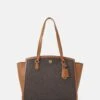 MICHAEL Michael Kors Chantal Tote - Shopper - Brown/Acorn 2 MICHAEL Michael Kors Chantal Tote - Shopper - Brown/Acorn -MICHAEL Michael Kors 9cf72e1adb054756899c6b68220fd0a3