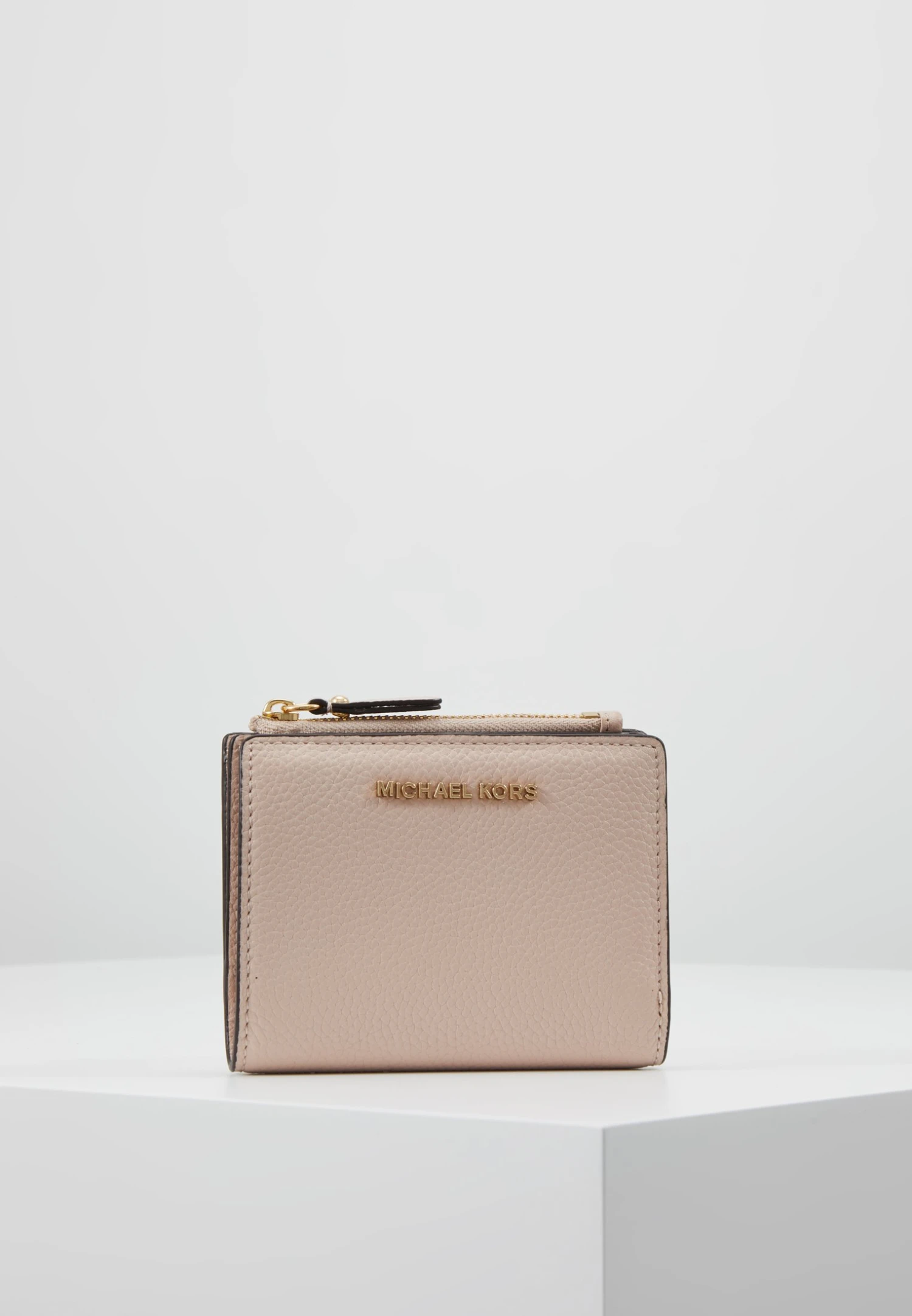 MICHAEL Michael Kors Jet Set Snap Billfold Small - Portemonnee - Soft Pink 3 MICHAEL Michael Kors Jet Set Snap Billfold Small - Portemonnee - Soft Pink