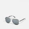 Michael Kors Chianti - Zonnebril - Silver-Coloured 1 Michael Kors Chianti - Zonnebril - Silver-Coloured -MICHAEL Michael Kors 9f254252354f4b1d8eac211e89be88fe