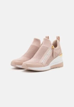 MICHAEL Michael Kors Willis Wedge Trainer - Sneakers Laag - Pink 11 MICHAEL Michael Kors Willis Wedge Trainer - Sneakers Laag - Pink -MICHAEL Michael Kors 9f67b10e4ca54ea6b138e84eed119426