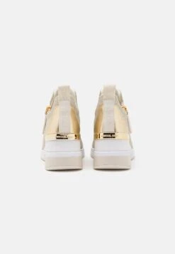 MICHAEL Michael Kors Willis Trainer - Sneakers Laag - Gold-Coloured 12 MICHAEL Michael Kors Willis Trainer - Sneakers Laag - Gold-Coloured -MICHAEL Michael Kors a115be8b23244a17a3b57a8a50cbe4a5