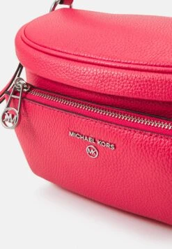 MICHAEL Michael Kors Slater Sling Pack - Schoudertas - Geranium 13 MICHAEL Michael Kors Slater Sling Pack - Schoudertas - Geranium -MICHAEL Michael Kors a5056375ed29411da1db8bbf26f5f240