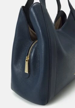 MICHAEL Michael Kors Rosemary - Schoudertas - Navy 12 MICHAEL Michael Kors Rosemary - Schoudertas - Navy -MICHAEL Michael Kors a5e791bdd9d34dea9eed6cc4bcba14e8