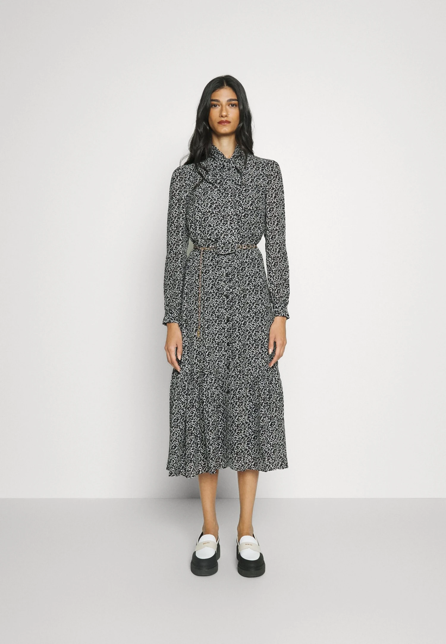 MICHAEL Michael Kors Midi Bow - Blousejurk - Black/White 3 MICHAEL Michael Kors Midi Bow - Blousejurk - Black/White