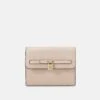 MICHAEL Michael Kors Hamilton Legacy Flap Card Case - Portemonnee - Soft Pink 1 MICHAEL Michael Kors Hamilton Legacy Flap Card Case - Portemonnee - Soft Pink -MICHAEL Michael Kors a8dd5aaef6214193bc542513a8484167