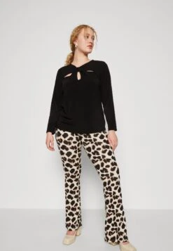 MICHAEL Michael Kors Solidtwist Keyhole- Longsleeve - Black 11 MICHAEL Michael Kors Solidtwist Keyhole- Longsleeve - Black -MICHAEL Michael Kors ab120522e29d45c2ad00c660c393fc5c