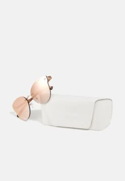 Michael Kors Astoria - Zonnebril - Rose Gold 10 Michael Kors Astoria - Zonnebril - Rose Gold -MICHAEL Michael Kors ac5142094c9b4e47b0147396ab96b332