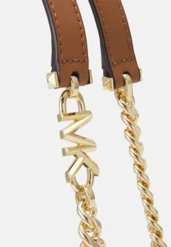 MICHAEL Michael Kors Piper Chain Tote - Handtas - Brown/Acorn 12 MICHAEL Michael Kors Piper Chain Tote - Handtas - Brown/Acorn -MICHAEL Michael Kors b0c56f94156142d598adb9d5eadf9ce6