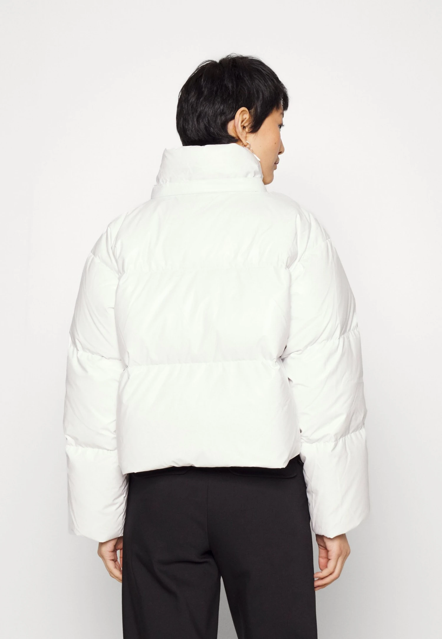 MICHAEL Michael Kors Gewatteerde Jas - White 6 MICHAEL Michael Kors Gewatteerde Jas - White - Afbeelding 4