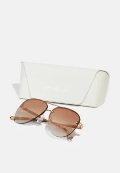 Michael Kors East Side - Zonnebril - Rose Gold-Coloured 10 Michael Kors East Side - Zonnebril - Rose Gold-Coloured -MICHAEL Michael Kors b42eeec87b9645db9e3511f666b0a6e5