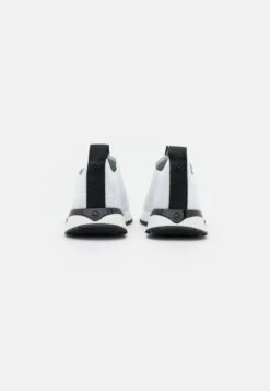 MICHAEL Michael Kors Bodie Slip On - Sneakers Laag - Opticwhite 12 MICHAEL Michael Kors Bodie Slip On - Sneakers Laag - Opticwhite -MICHAEL Michael Kors b641ea435ced46718de446f6656da35a