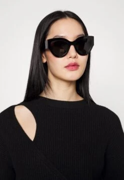 MICHAEL Michael Kors Key Hole Cutout - Trui - Black 12 MICHAEL Michael Kors Key Hole Cutout - Trui - Black -MICHAEL Michael Kors b71d5173b1e745508a4645f81e140416