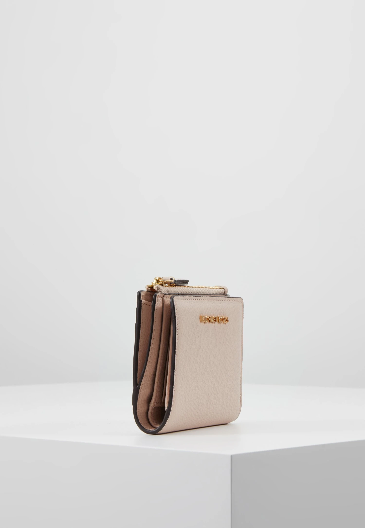 MICHAEL Michael Kors Jet Set Snap Billfold Small - Portemonnee - Soft Pink 7 MICHAEL Michael Kors Jet Set Snap Billfold Small - Portemonnee - Soft Pink - Afbeelding 5