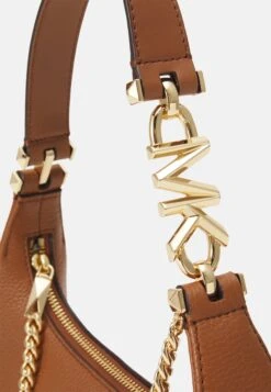 MICHAEL Michael Kors Piper Pouchette - Handtas - Luggage 10 MICHAEL Michael Kors Piper Pouchette - Handtas - Luggage -MICHAEL Michael Kors be80bb7607a34923993ed468a94aa089