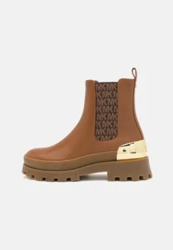 MICHAEL Michael Kors Rowan - Enkellaarsjes Met Plateauzool - Luggage 10 MICHAEL Michael Kors Rowan - Enkellaarsjes Met Plateauzool - Luggage -MICHAEL Michael Kors c2e534e6bfd44b9e850da2b893c5bbd4