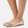 MICHAEL Michael Kors Nori Flat - Ballerina'S - Pale Gold 1 MICHAEL Michael Kors Nori Flat - Ballerina'S - Pale Gold -MICHAEL Michael Kors c3d772ada0784954b2cd6c7df1ac3fd4