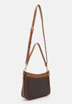 MICHAEL Michael Kors Jet Charm Pochette Xbody - Handtas - Brown/Acorn 9 MICHAEL Michael Kors Jet Charm Pochette Xbody - Handtas - Brown/Acorn -MICHAEL Michael Kors c85dae8ed1bc410dbf40d37f2f0e0d45